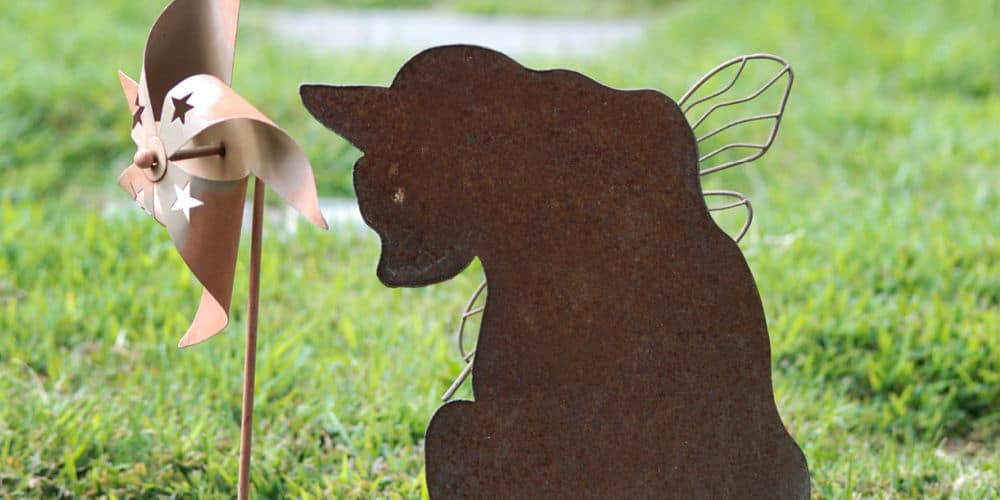 Cat Memorial Pet Cemetary